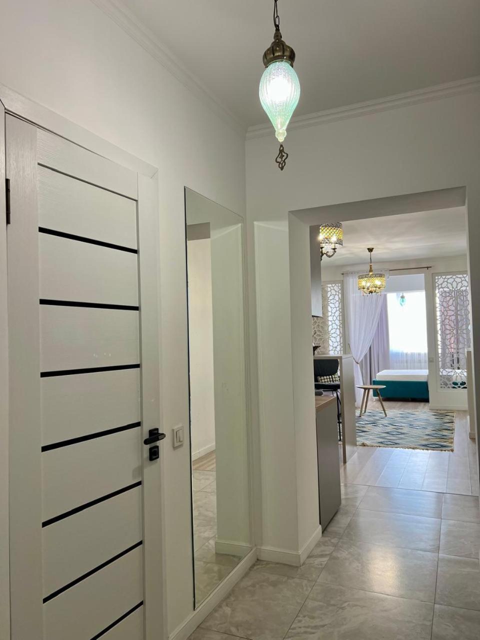 Eastern Style In Golden Square! Apartment Almaty