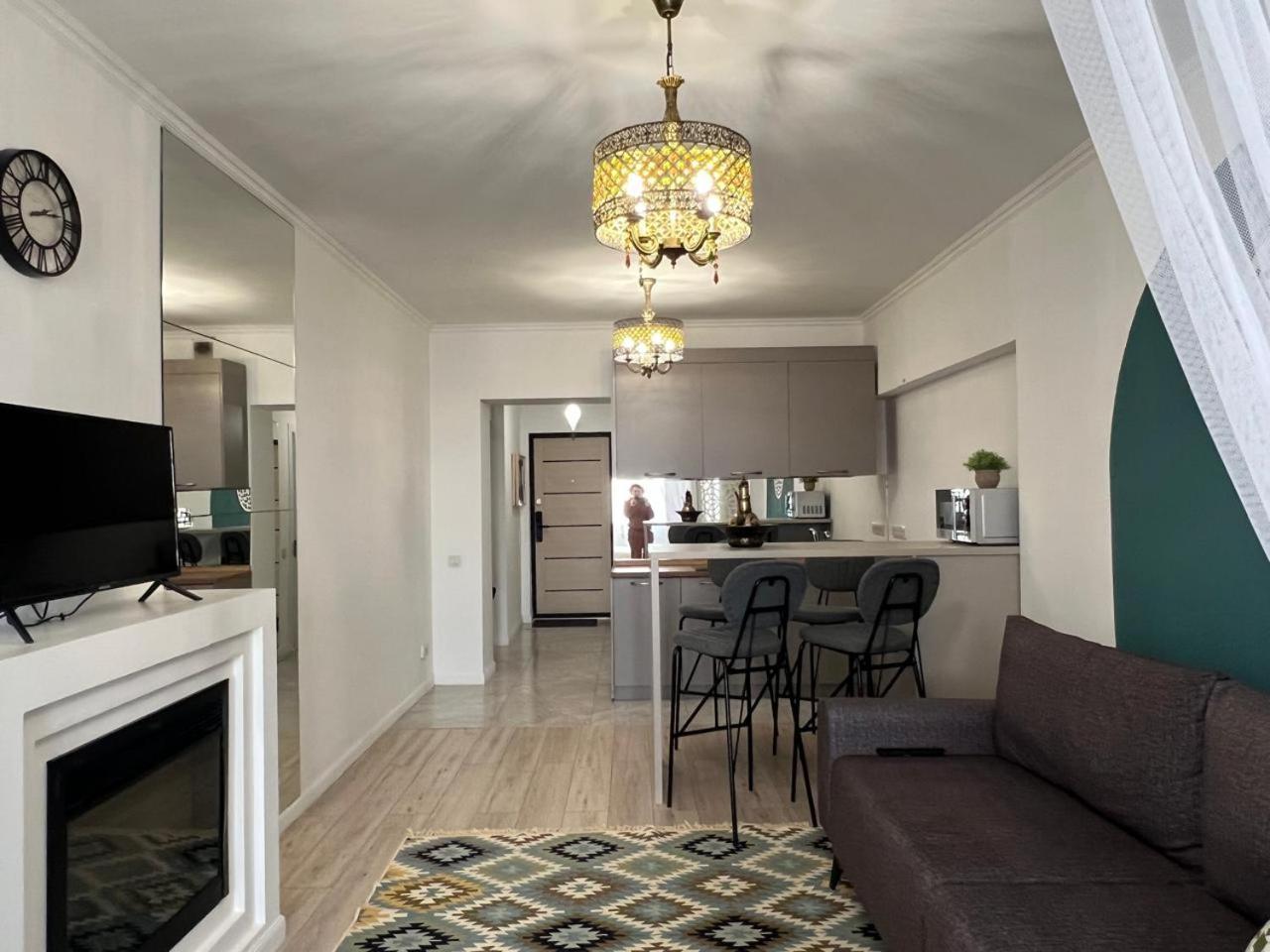 Apartment Eastern Style In Golden Square! Almaty